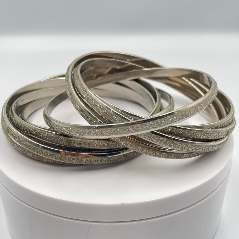 VTG Silver Tone Metal Multi Strand Interlocking Glitter Textured Bangle Bracelet